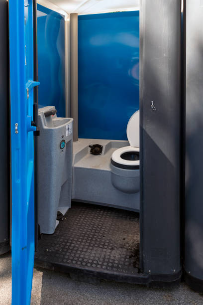 Portable Toilet Options We Offer in Mccook, NE